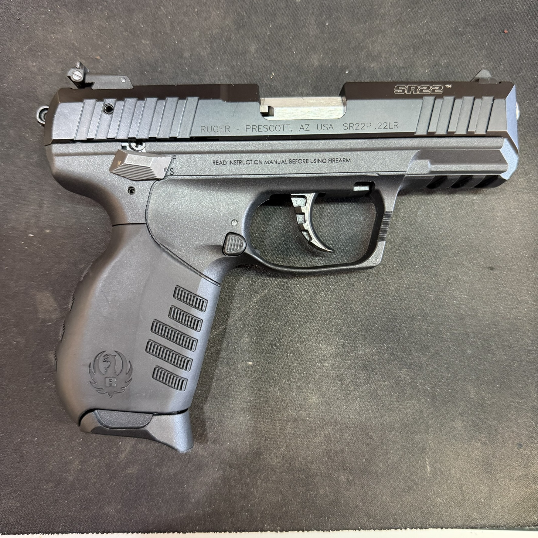 Ruger SR22 .22 LR (361-72435)