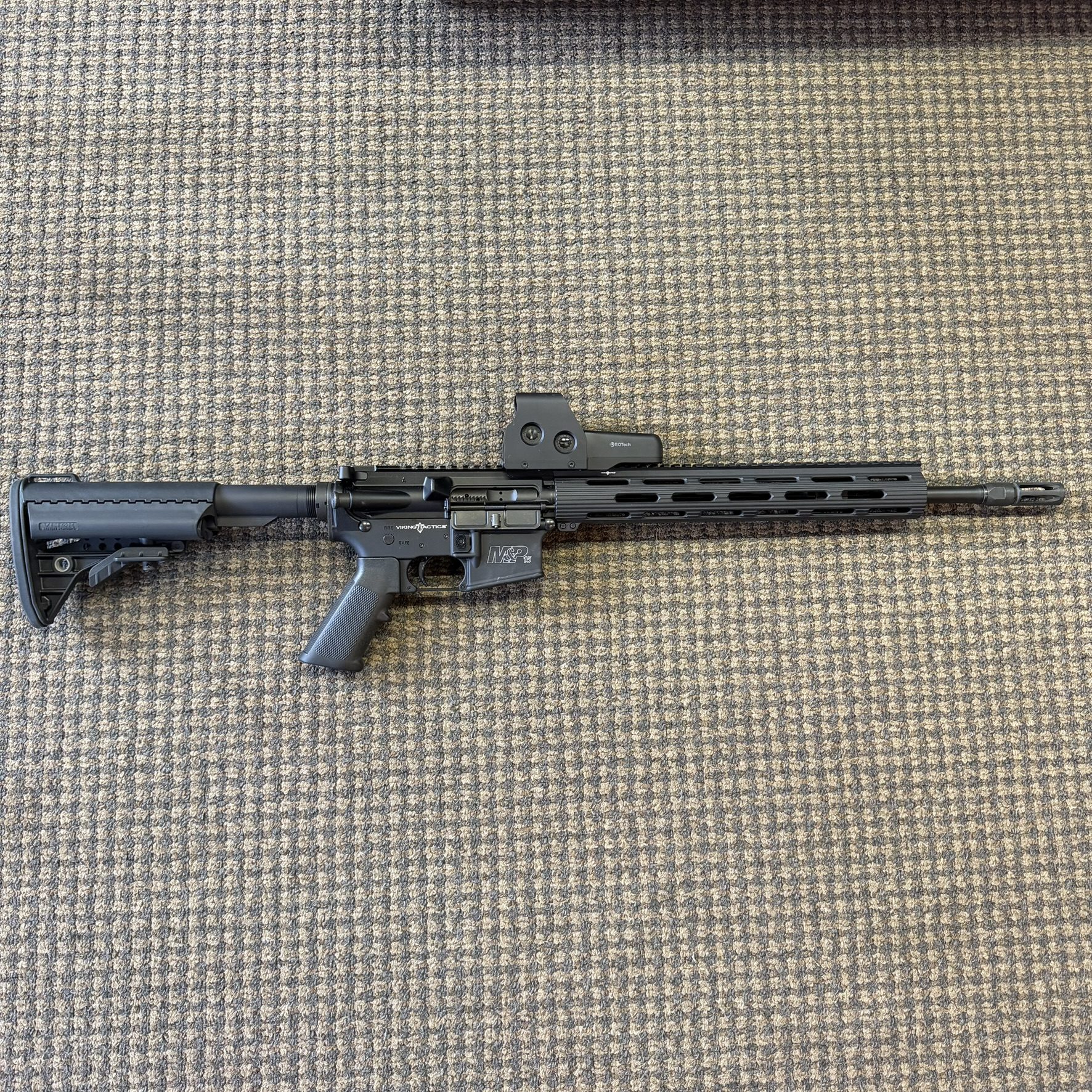 Smith & Wesson M&P15 Viking Tactics